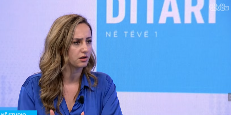 Fejza: AAK të sqarojë çka i shërben Kosovës në këtë situatë të mbetet pa Qeveri