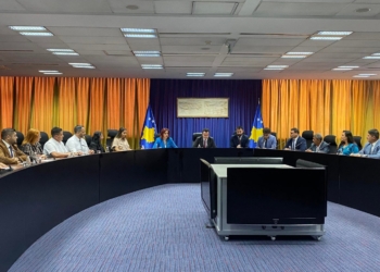 Kurti thotë se po punojnë që të krijohen mundësi të barabarta për të gjitha komunitetet