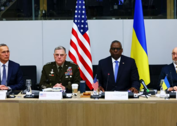 NATO shqyrton mënyrat për të forcuar lidhjet me Ukrainën