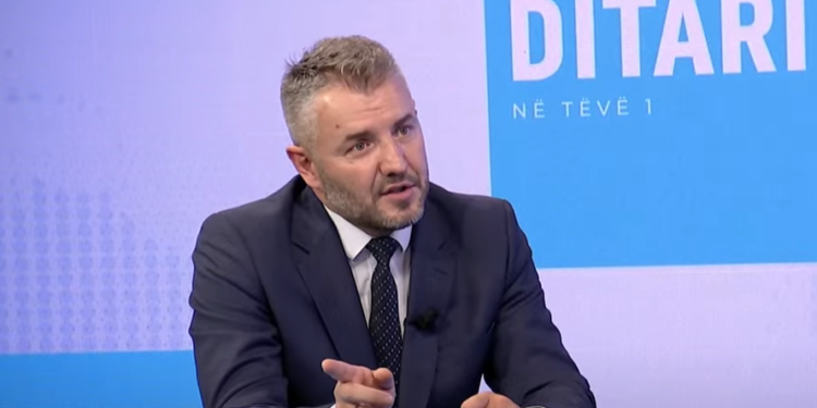 Isaku i Vetëvendosjes: Kemi një opozitë për keqardhje