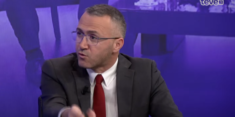 Zulfaj: E padrejtë që kryetarët të mos ushtrojnë detyrën, vetëm pse ka kërkuar Vuçiq