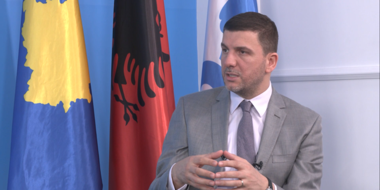 Krasniqi: Populizmi është streha e fundit e kryeministrave të paaftë siç është Kurti