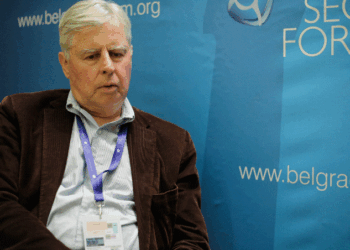 Ish-përfaqësuesi i BE-së në Kosovë: Kurti të dalë me një iniciativë të vetën për veriun