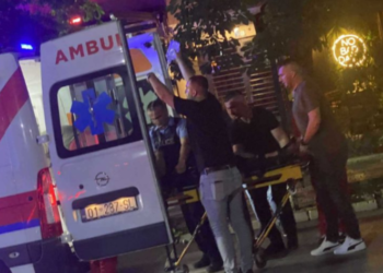 Plagoset me armë zjarri një person në Prishtinë