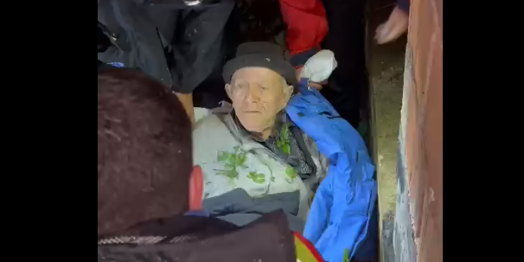 Gjendet i gjallë 84-vjeçari i zhdukur në Prishtinë, kishte rënë në një gropë