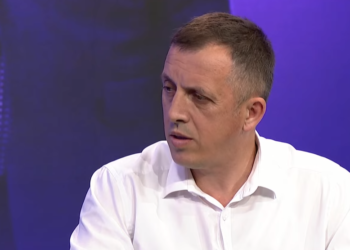 Zyba: Lirimi i tre policëve duhet të jetë parakusht për çfarëdo normalizimi