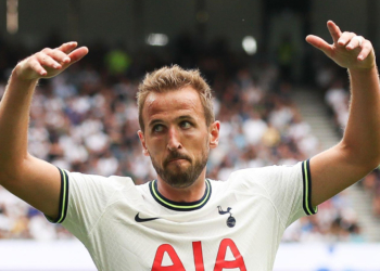 Mediet britanike: Kane preferon Real Madridin para Manchester United