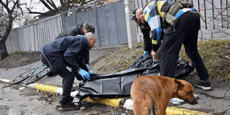 Ukraina regjistroi rreth njëqindmijë krime lufte ruse