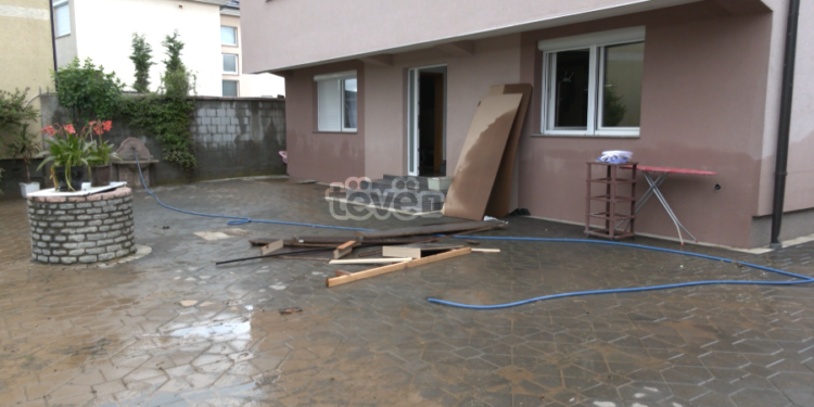 Vërshimet dëmtojnë shtëpitë në Podujevë