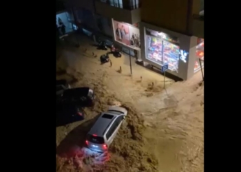 Komuna e Pejës: Gjendja nga vërshimet jo e mirë, qendra e qytetit është vërshuar pothuajse e gjitha