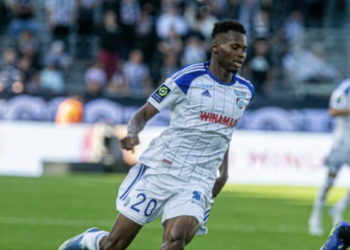 West Ham “peshkon” në Francë, londinezët pranë firmës me sulmuesin senegalez