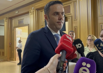 Abdixhiku: VV ka ushqyer në vazhdimësi dhunën me veprime, mjete, por gjithsesi edhe më fjalë