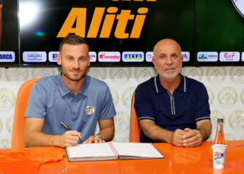 Fidan Aliti prezantohet te Alanyaspor