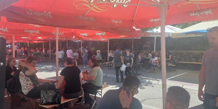 Vazhdon protesta e serbëve në komunat veriore