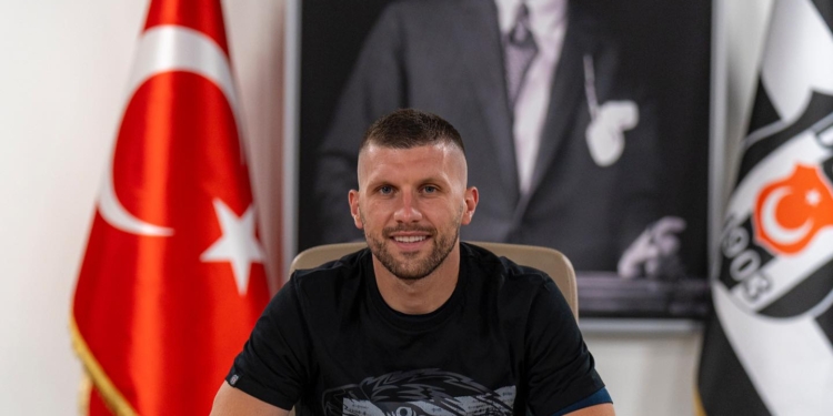 Rebic te Beskitas: Ylli kroat mbush “arkat”, përveç milionave përfiton edhe 10 mijë euro për ndeshje