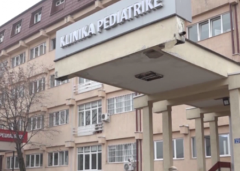 Fluks i fëmijëve në pediatri shkaku i temperaturave të larta