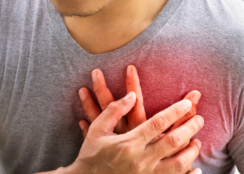 Shëndeti i zemrës rrezikohet nga vapa e madhe, çfarë duhet të keni kujdes