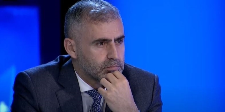 Policia thotë se ka të arrestuar në aksionin ku është shoqëruar avokati Berisha