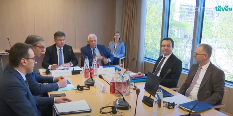 Ndikimi i masave të Bashkimit Evropian në dialogun Kosovë – Serbi