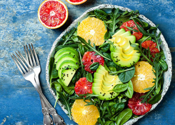 Cilat janë ushqimet më të mira kundër të nxehtit të verës?