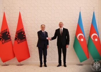 Begaj në Azerbajxhan, pritet nga homologu Aliyev