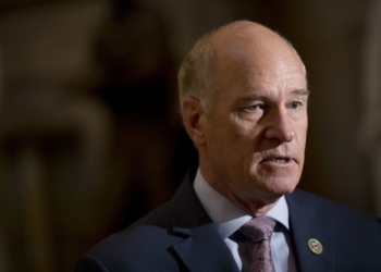 Kongresisti Keating: Të ndalet dhuna Kosovë-Serbi, Beogradi të shkëputet nga Moska