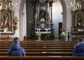 Gjermani, largime masive nga kishat