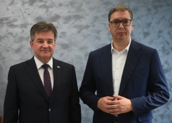 Lajçak e quan të dobishëm takimin me Vuçiqin