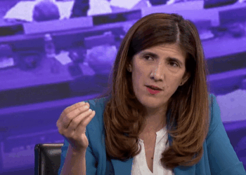 Musliu krahason Kurtin me Hitlerin