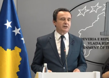 Kurti: Ndërkombëtarët të dënojnë zëshëm çfarëdo fushate kërcënimi ndaj policëve serbë