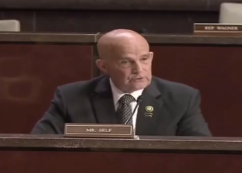 Kongresisti amerikan pyet Escobarin: Pse nuk është sanksionuar Serbia