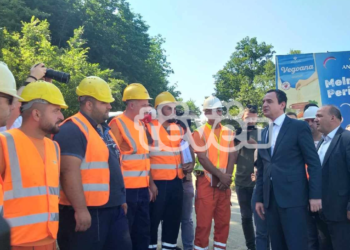 Nisin punimet në rrugën Prishtinë-Podujevë, Kurti i pranishëm në këtë ceremoni