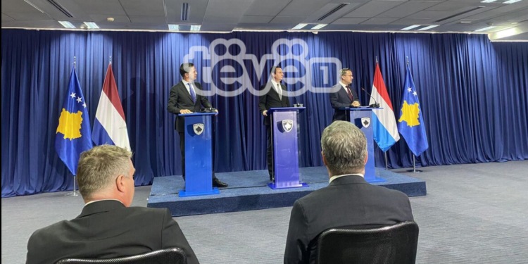 Kurti: Vizita e kryeministrave, në kohë të rëndësishme për demokracinë, sigurinë dhe paqen në rajon