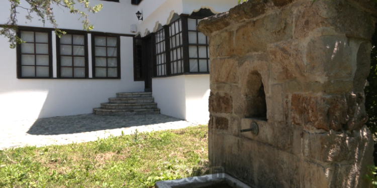 Rritet numri i vizitorëve në Kosovë, asnjë ciceron i licencuar