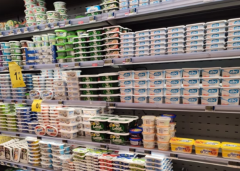 REL: Dyqanet në veri të Kosovës pa produkte të Serbisë