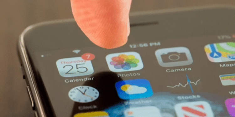 Apple pritet të zhdukë 1 album të tërë nga iPhone juaj