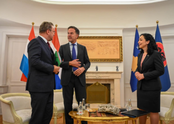 Osmani takon kryeministrin e Holandës dhe atë të Luksemburgut, kërkon anëtarësim në KE dhe BE