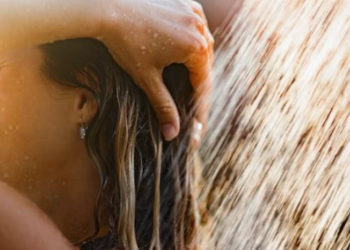 Sa shpesh duhet të bëni dush në verë?