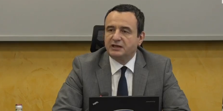 Kurti i uron mirëseardhje mërgimtarëve