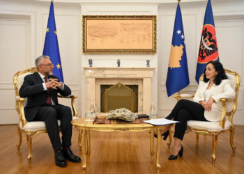 Osmani priti shefin e ri të EULEX-it, flasin për sigurinë në vend