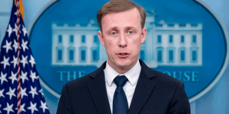 ShBA i dërgon Ukrainës bomba thërmuese