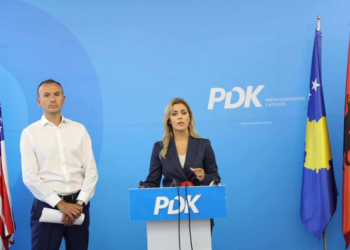 PDK: Në terr dhe fshehtas, Qeveria kontrabandoi dy ligje me të cilat goditi veteranët dhe UÇK-në