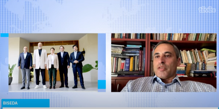 Çejku thotë se mungesa e Kurtit në Tiranë është humbje për Kosovën