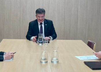 Lajçak takon të mërkurën Bislimin e Petkoviqin në Bruksel