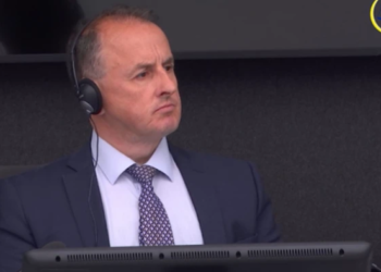 Gjykimi Thaçi dhe të tjerët, nis dëshminë oficeri i shërbimeve të inteligjencës së Britanisë