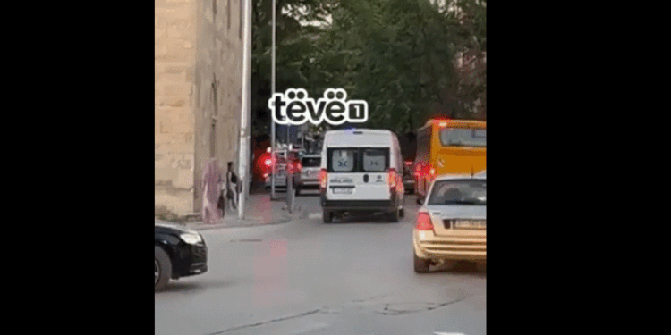 Tre të lënduar nga një përleshje në Prishtinë