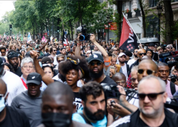 Mbi 700 persona të burgosur pas trazirave në Francë