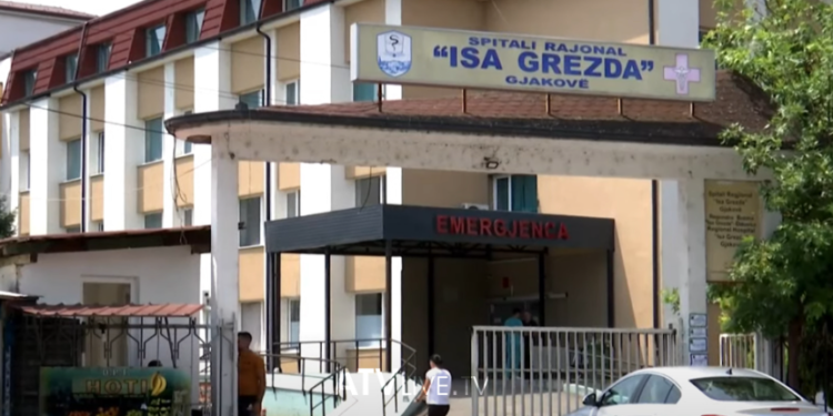 Vitia ndërpret operacionet në Spitalin e Gjakovës, Zemaj e quan skandaloz vendimin