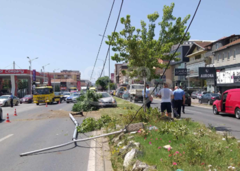 Lëndohet një person nga aksidenti në Fushë-Kosovë