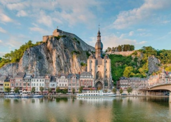 Vendet me pagat më të larta, prin ShBA me mbi 74 mijë dollarë